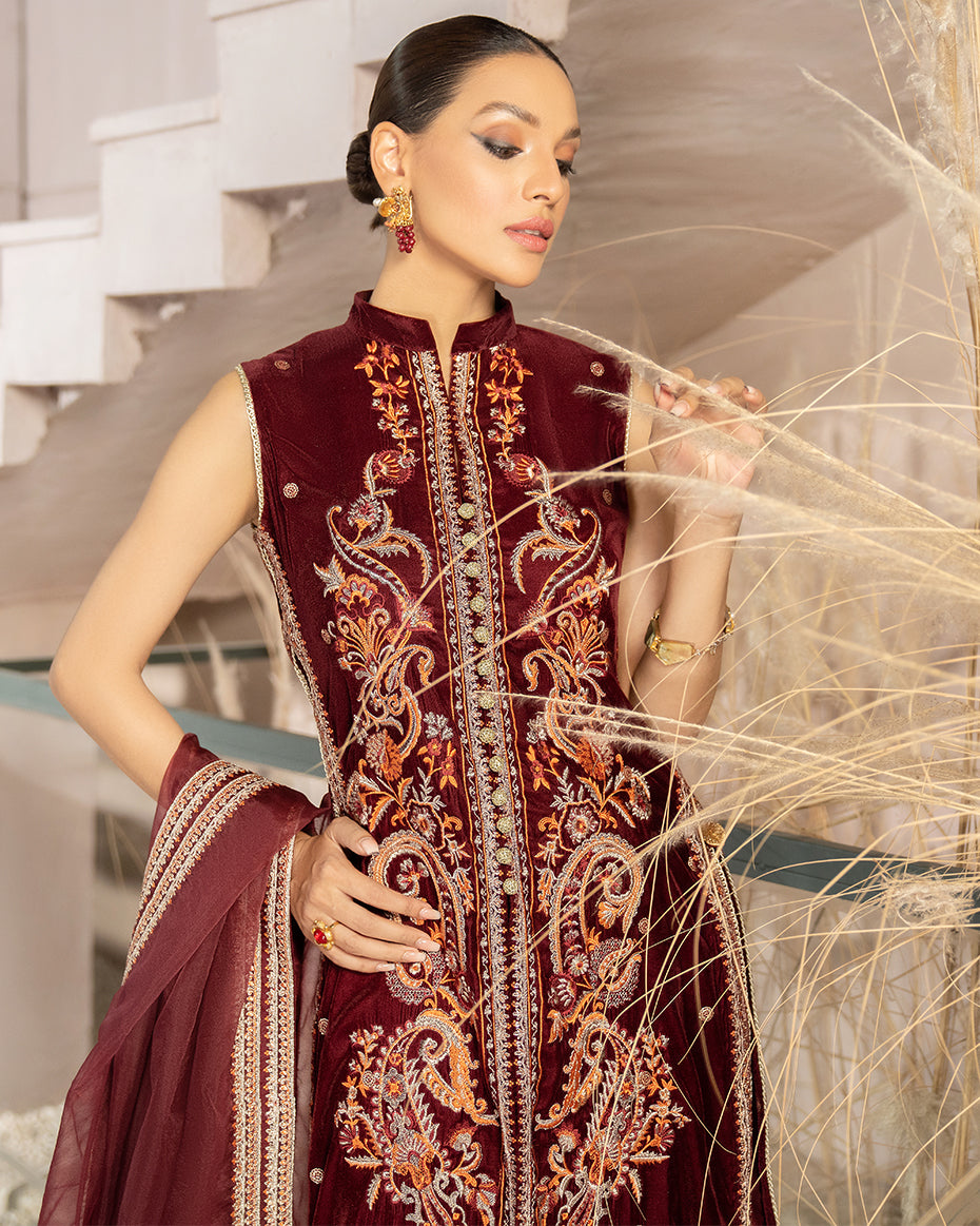 Pakistani velvet dresses sales 2018