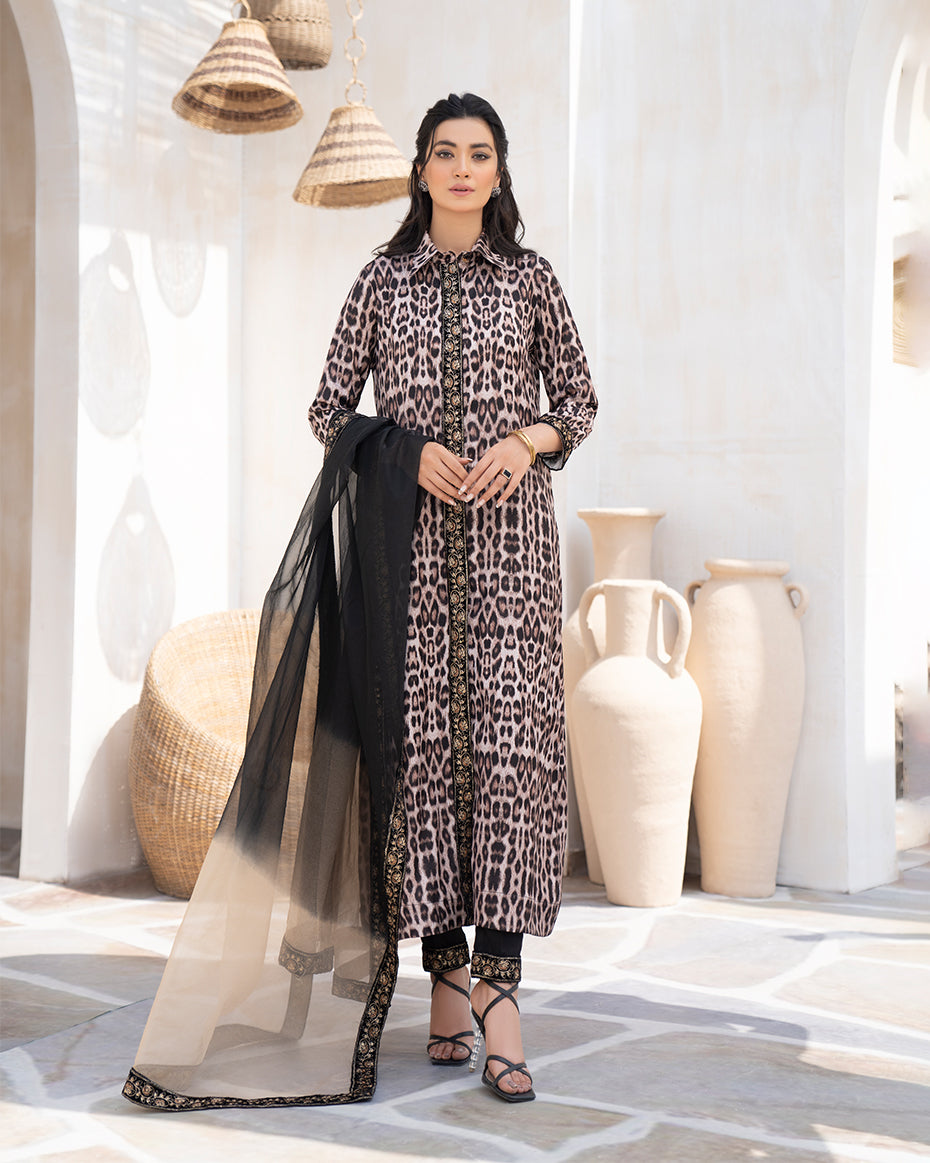 Nala - Flat 25% Sale on Top Pakistani Clothing Brand | Parisa.pk